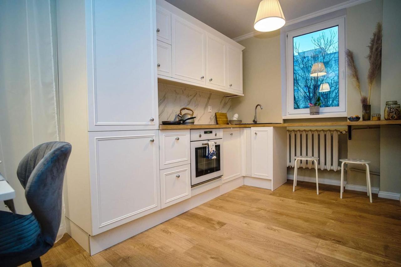 Apartament Metro Trocka *